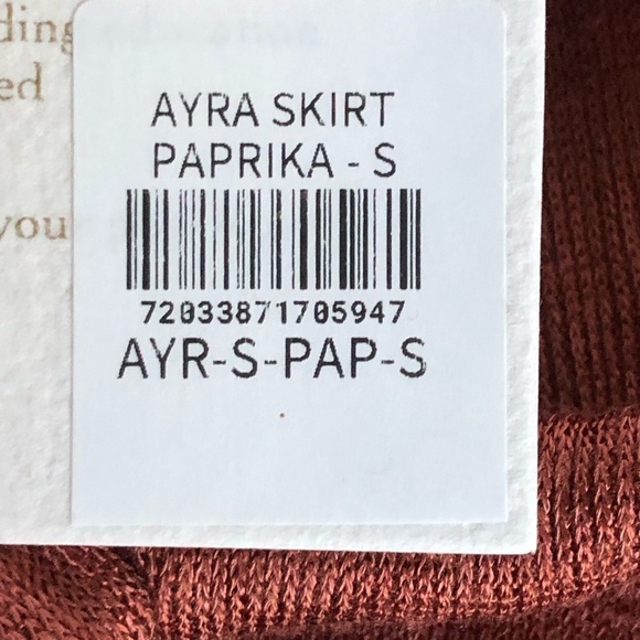 Savannah Morrow AYRA Skirt Bamboo Tulip Hem Paprika Small - Picture 8 of 13